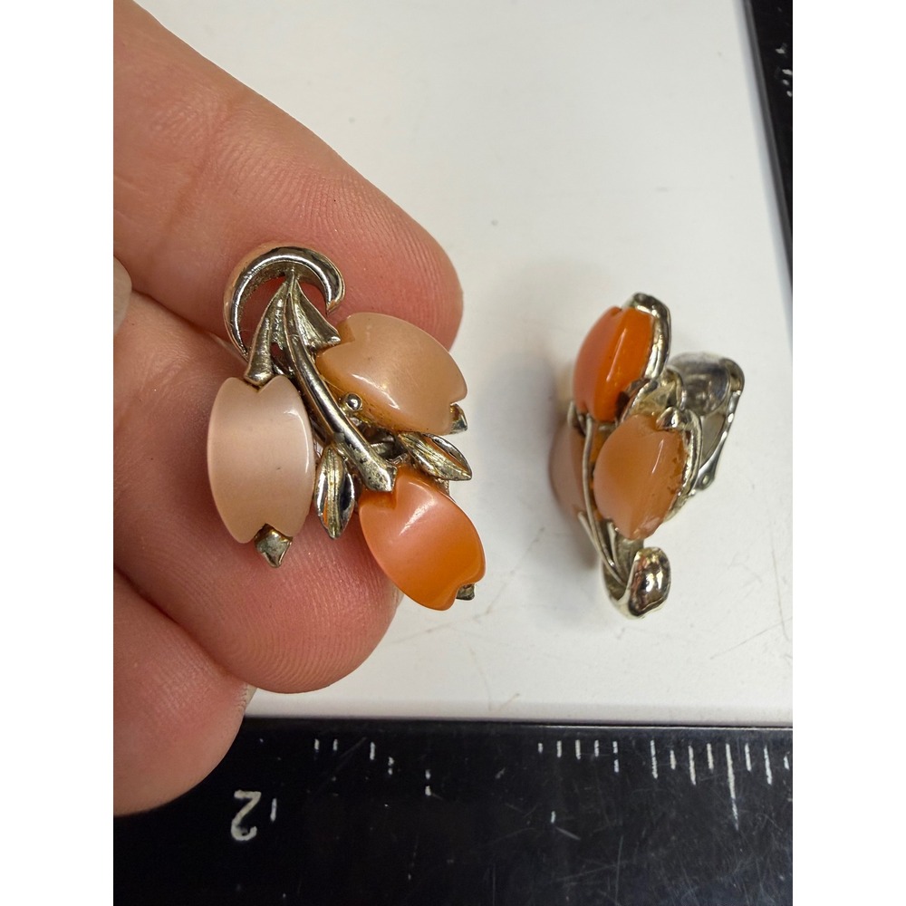 Vintage Peach Orange Cabochon Clip On Earrings Silver Tone Floral Leaf Design